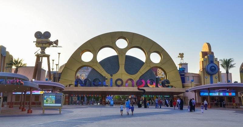 Motiongate Dubai: Dubai’s Hidden Theme Park Treasure 10 Studio Central